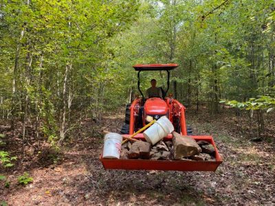 Tractor of rocks